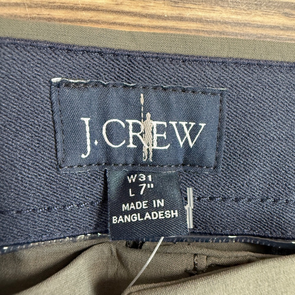 J.Crew Mens Size 31 Tech Short Grey Green 7" Inseam Water Resistant UPF 50+ New - Picture 4 of 9